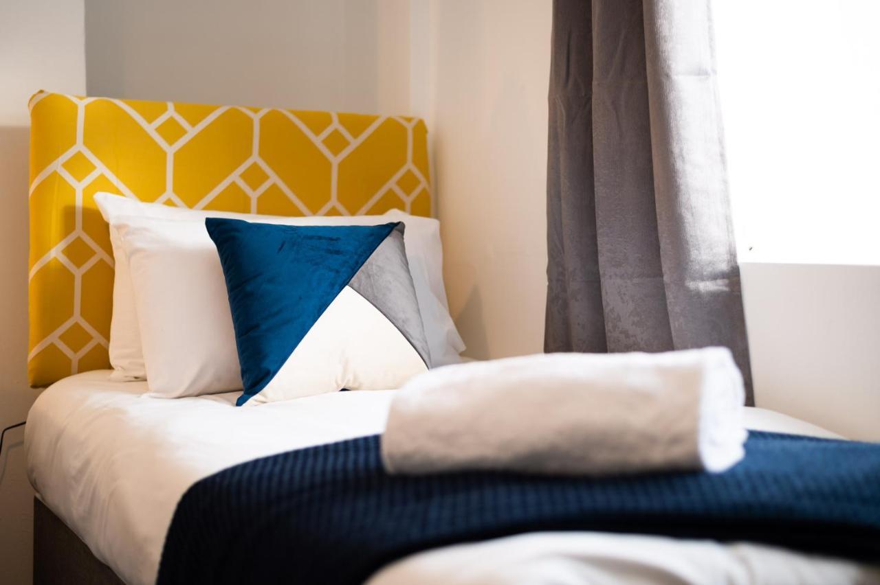City Centre, Parking, Smart Tv'S In All Rooms Суонзи Екстериор снимка